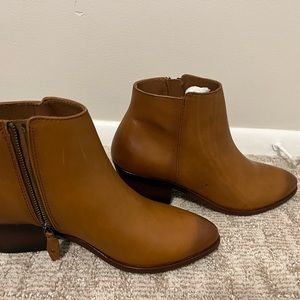 Thursday Boot Co. Downtown boots- Women’s size 9, toffee. Beautiful boots. New.